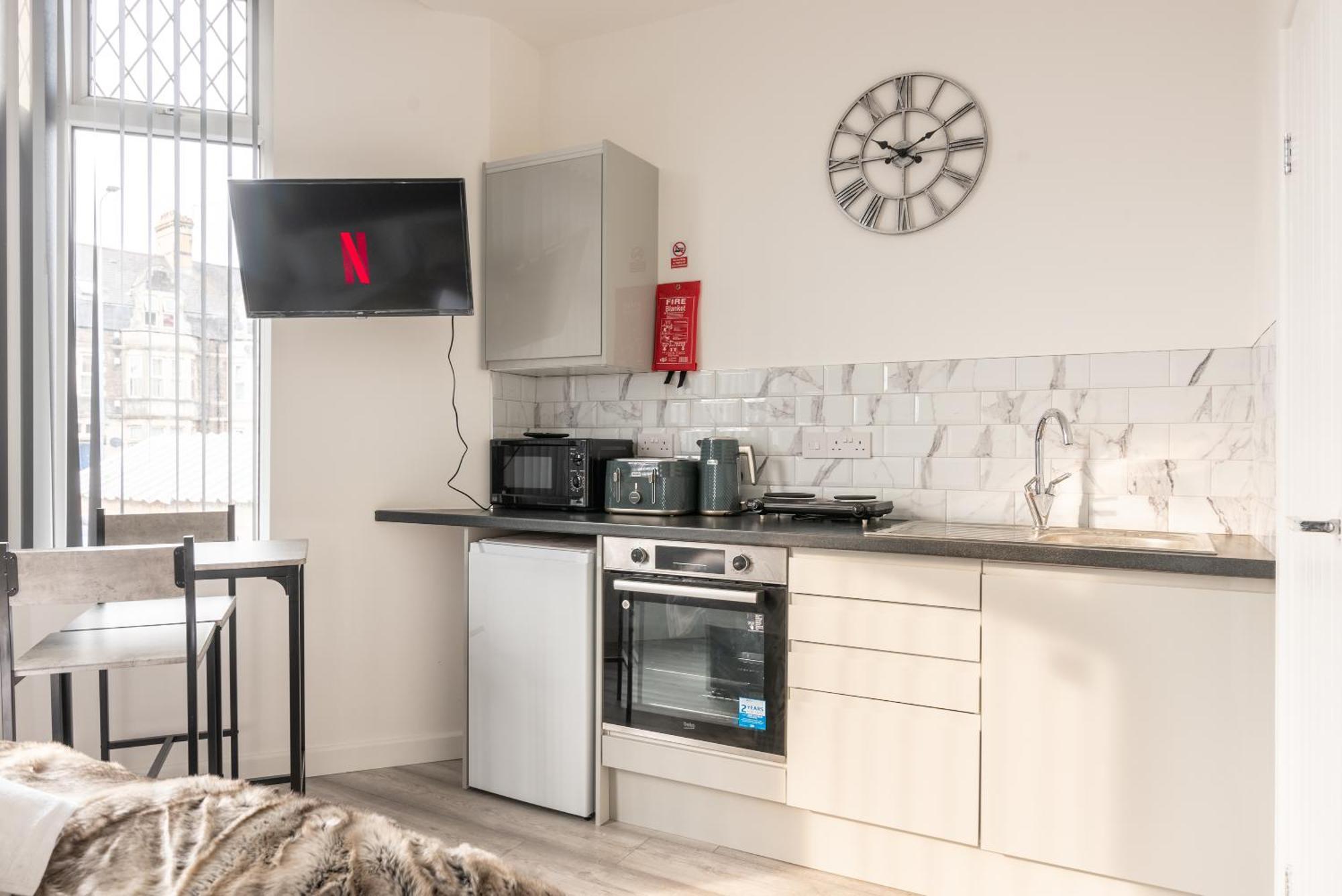 Cosy Cardiff Apartments - Garden Lounge Exterior foto