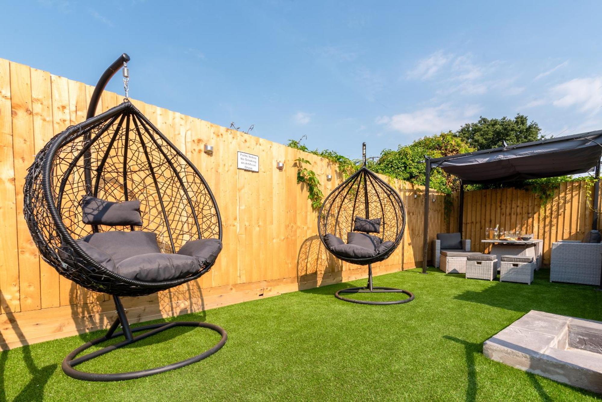Cosy Cardiff Apartments - Garden Lounge Exterior foto