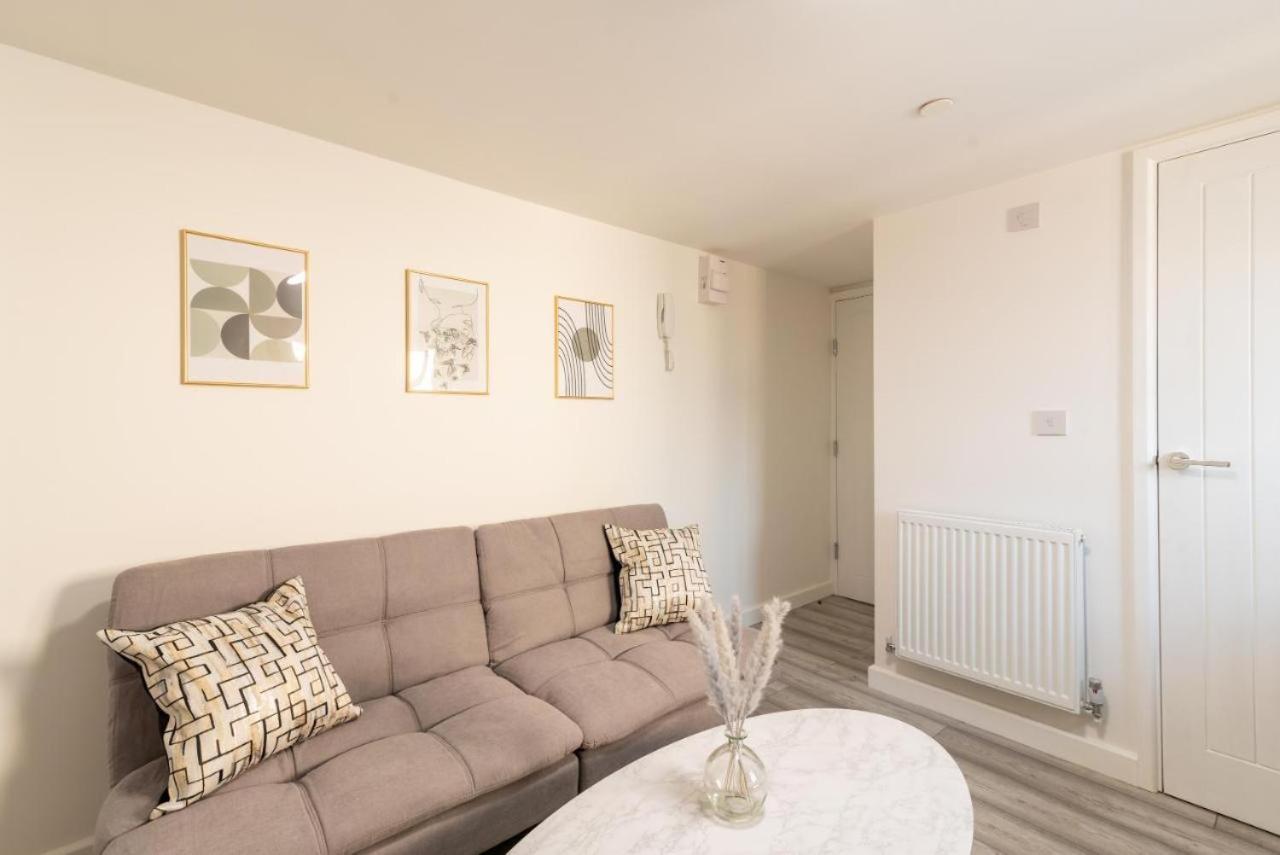 Cosy Cardiff Apartments - Garden Lounge Exterior foto