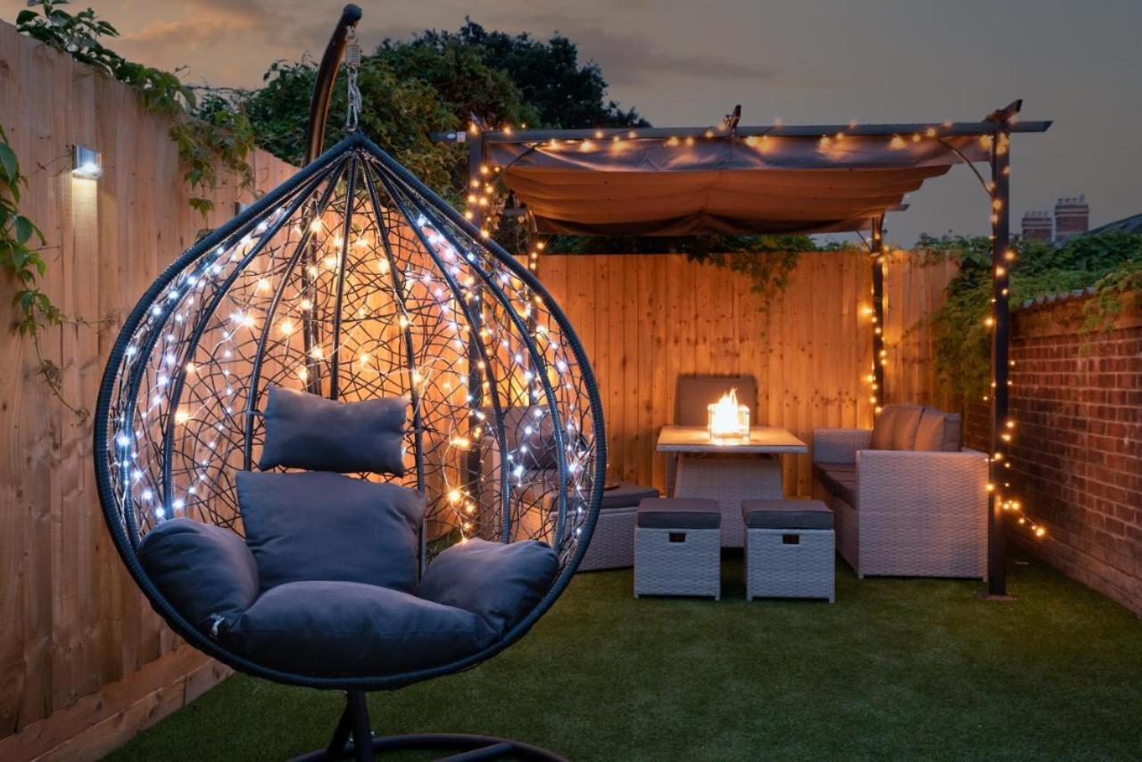 Cosy Cardiff Apartments - Garden Lounge Exterior foto