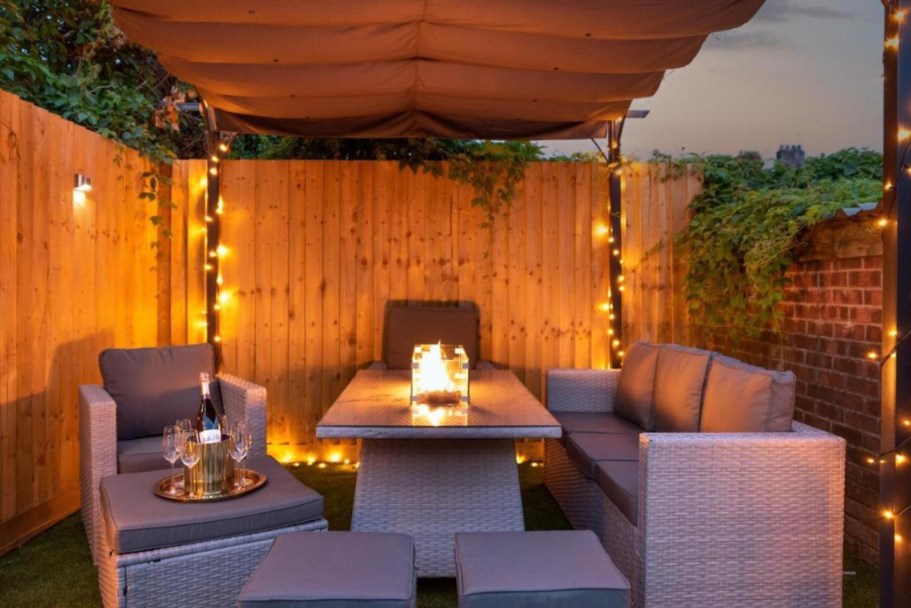 Cosy Cardiff Apartments - Garden Lounge Exterior foto