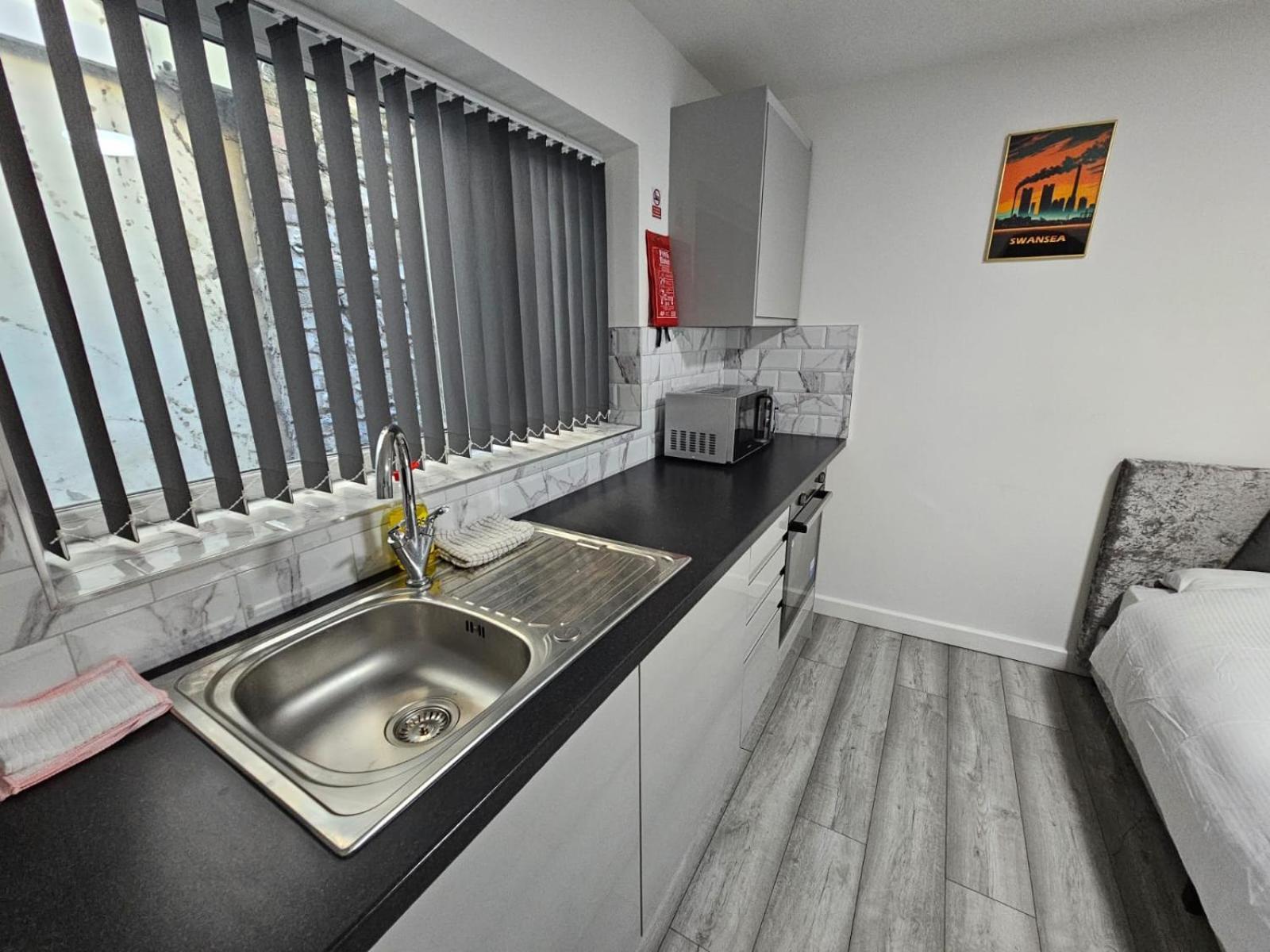Cosy Cardiff Apartments - Garden Lounge Exterior foto